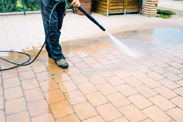 Pavement Staining in Concord
